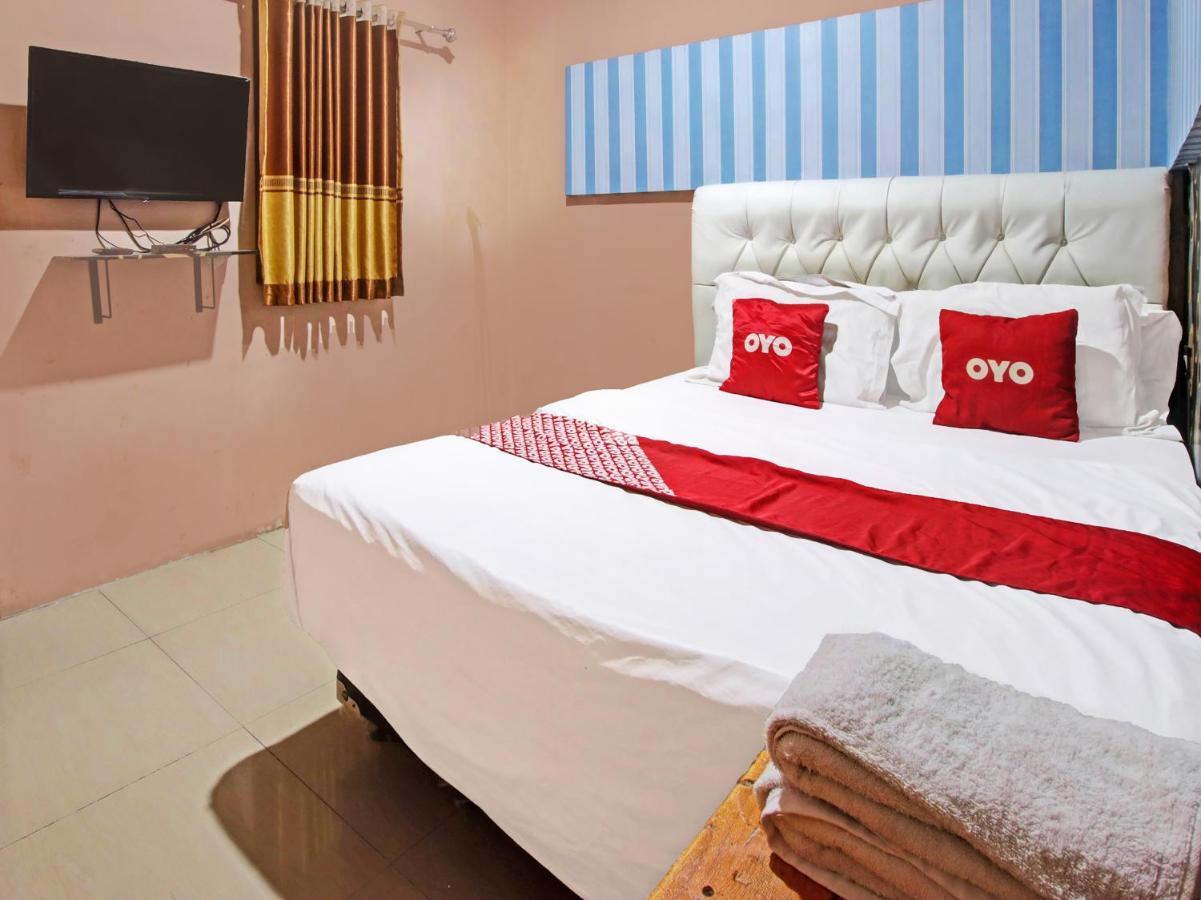 Oyo 91490 Hotel Rumah Kita Cirebon Eksteriør bilde