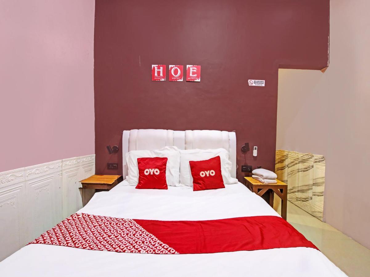 Oyo 91490 Hotel Rumah Kita Cirebon Eksteriør bilde