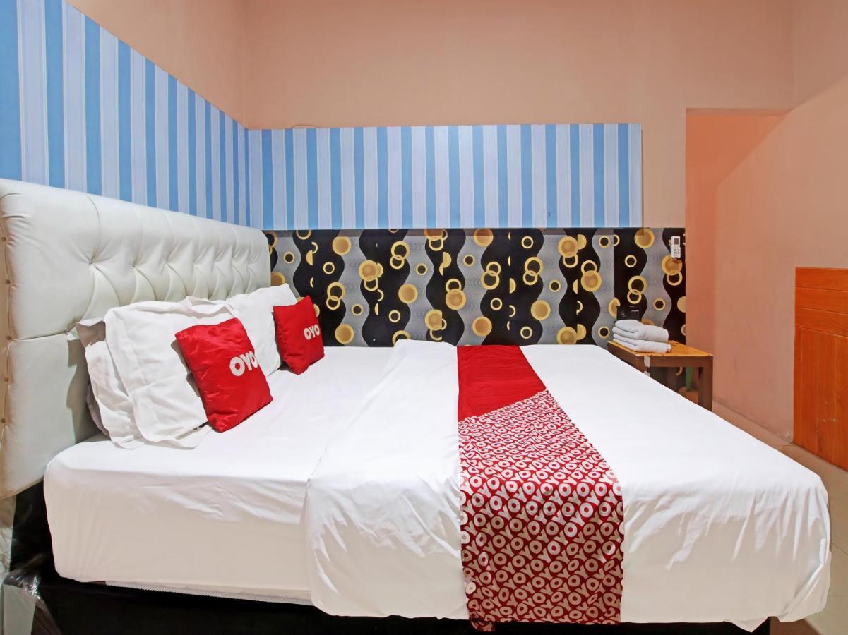 Oyo 91490 Hotel Rumah Kita Cirebon Eksteriør bilde