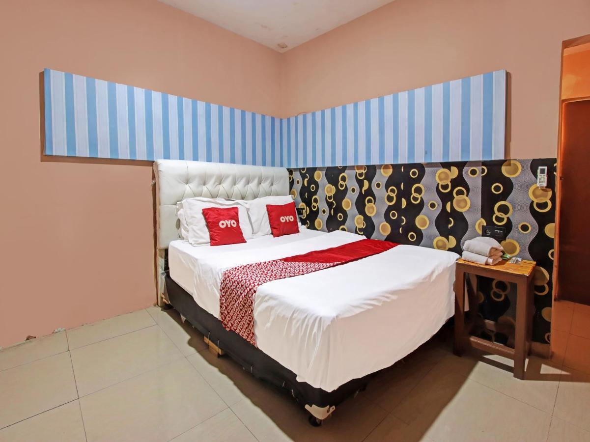 Oyo 91490 Hotel Rumah Kita Cirebon Eksteriør bilde