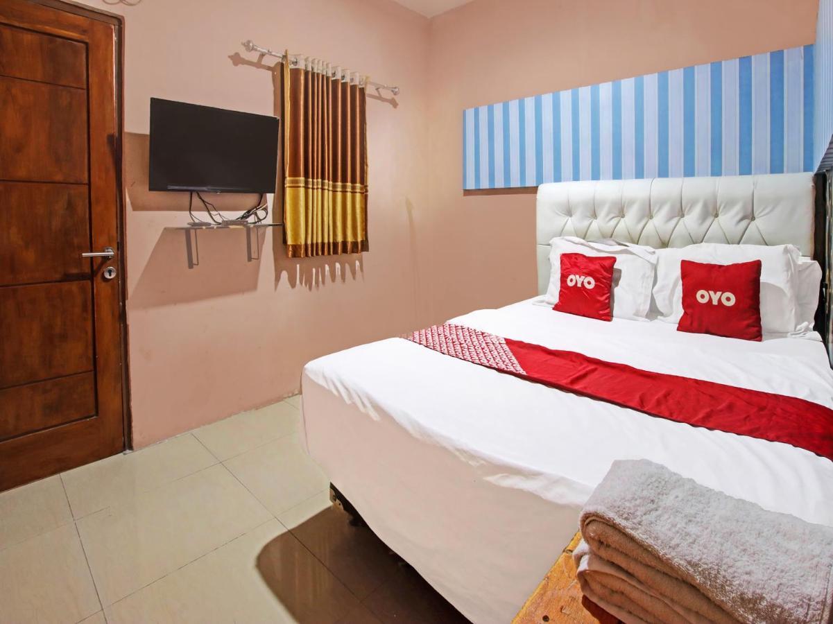 Oyo 91490 Hotel Rumah Kita Cirebon Eksteriør bilde